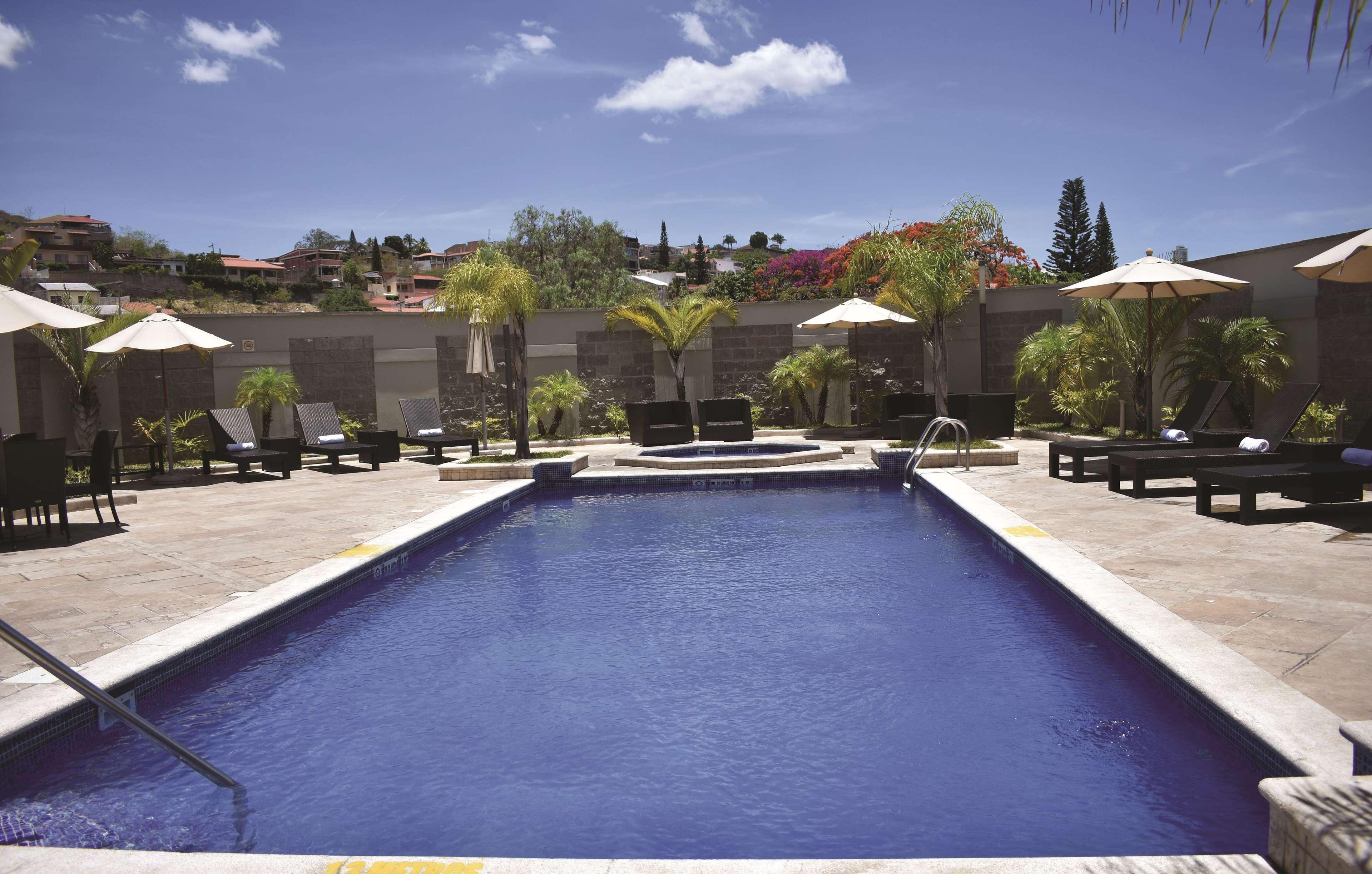 La Quinta By Wyndham Tegucigalpa Hotel Exterior foto